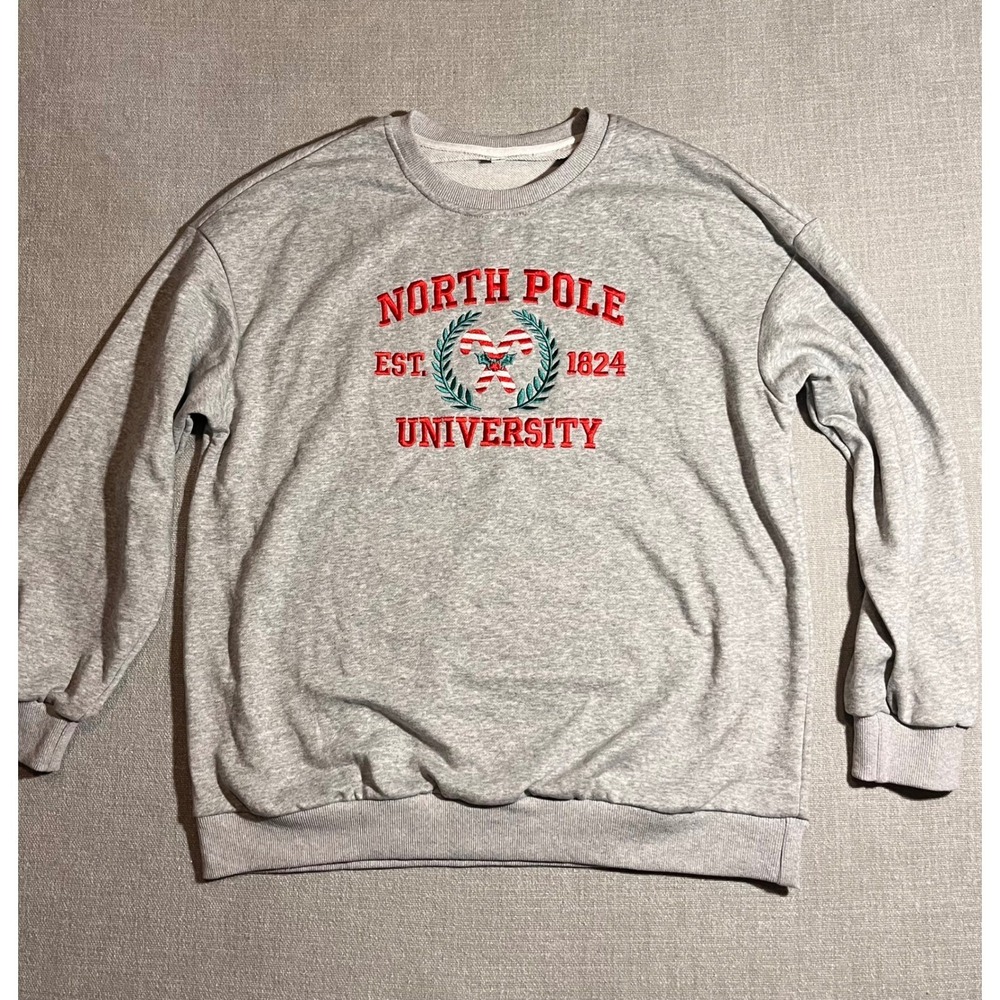 North Pole University Sweatshirt Women's Size M Grey‎ Pullover Long Sleeve